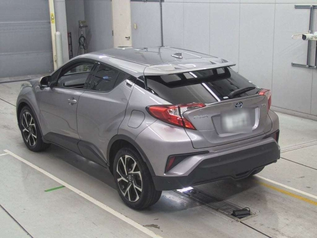 TOYOTA C-HR 2017