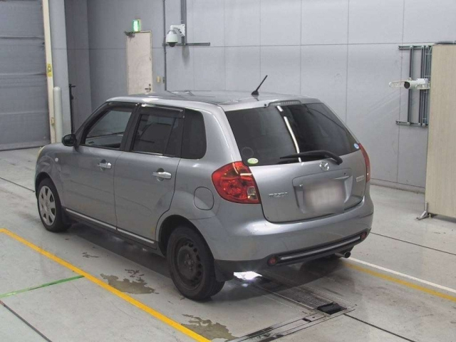 MAZDA VERISA 2008