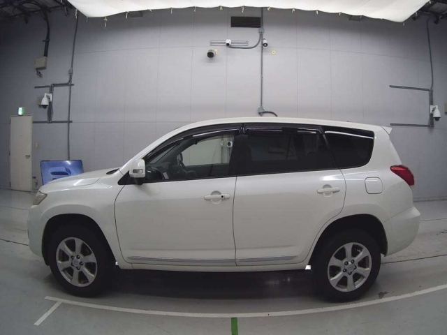 TOYOTA VANGUARD 2011