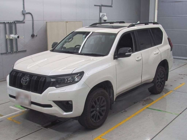 TOYOTA LAND CRUISER PRADO 2022