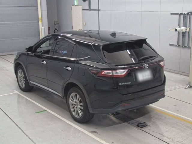 TOYOTA HARRIER 2017