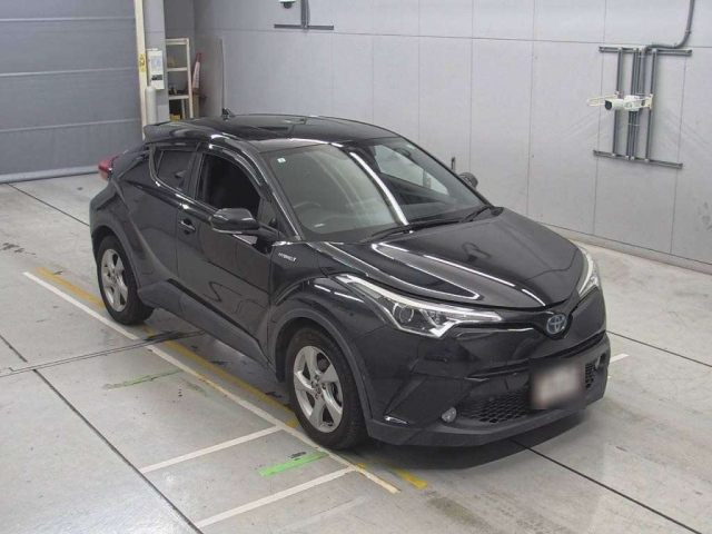 TOYOTA C-HR 2017