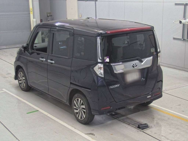 TOYOTA ROOMY 2021