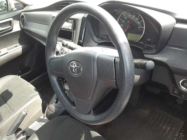 TOYOTA COROLLA AXIO 2020