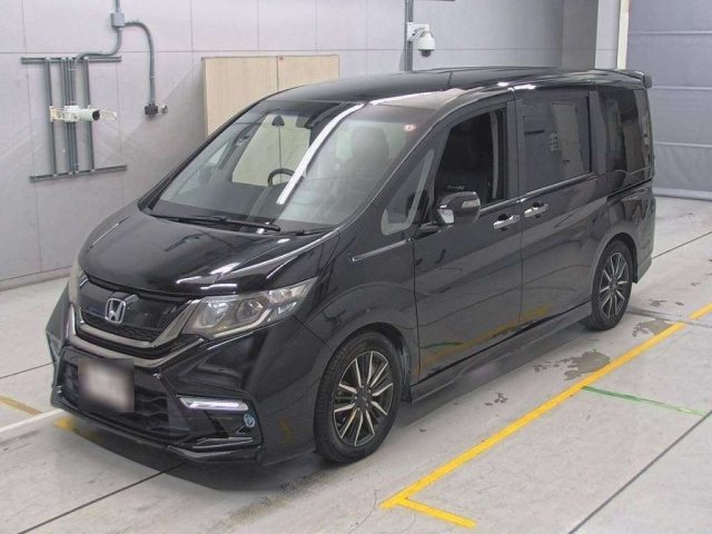 HONDA STEP WAGON 2016