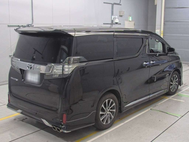 TOYOTA VELLFIRE 2015
