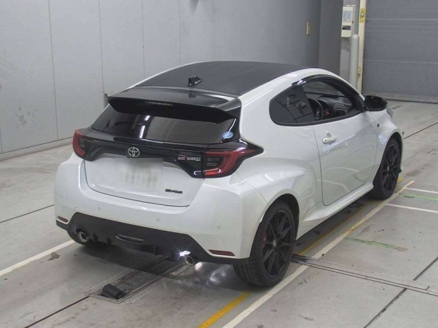 TOYOTA YARIS 2020
