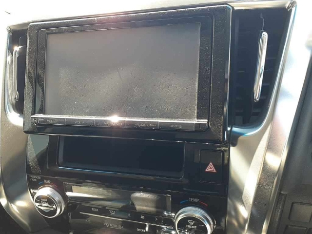 TOYOTA VELLFIRE 2015