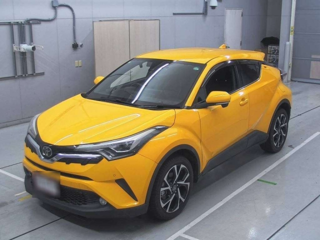 TOYOTA C-HR 2017