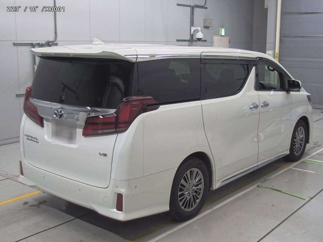 TOYOTA ALPHARD 2022