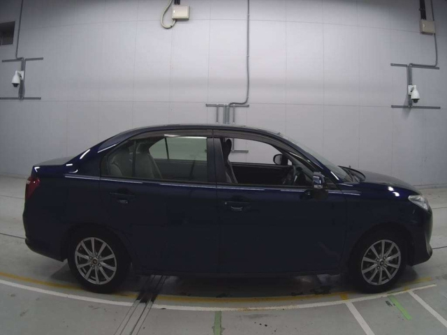 TOYOTA COROLLA AXIO 2015
