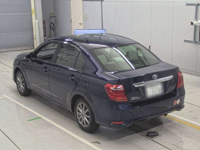 TOYOTA COROLLA AXIO 2015