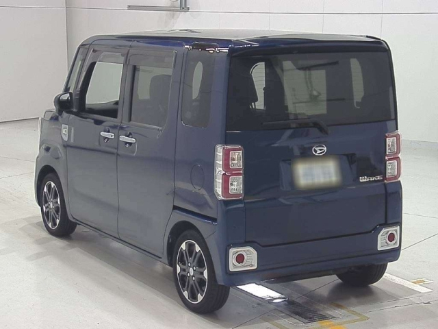 DAIHATSU WAKE 2022