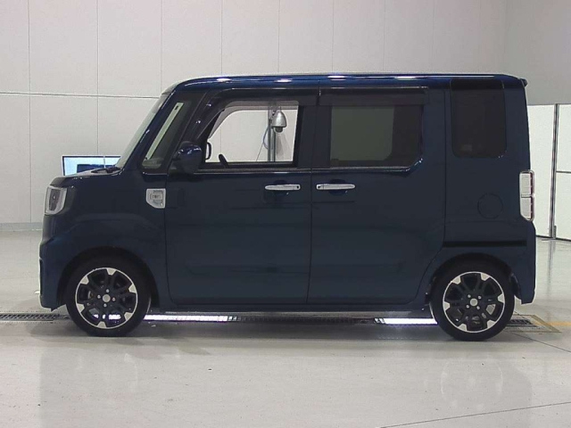 DAIHATSU WAKE 2022
