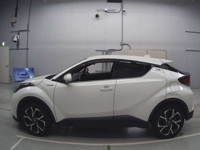 TOYOTA C-HR 2020