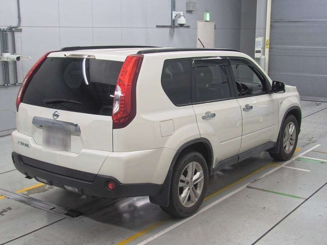 NISSAN X-TRAIL 2012