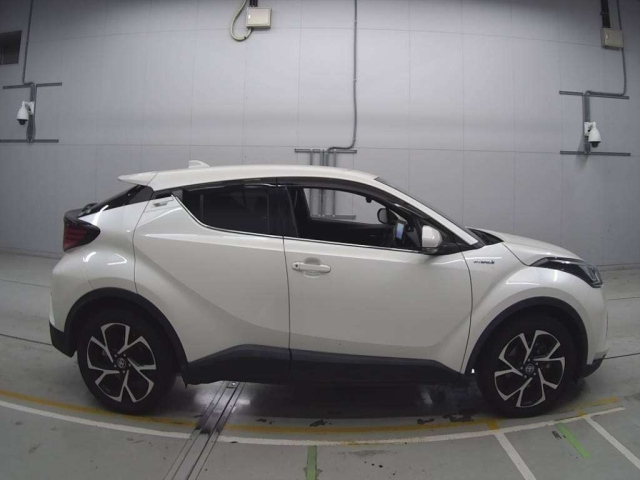 TOYOTA C-HR 2020