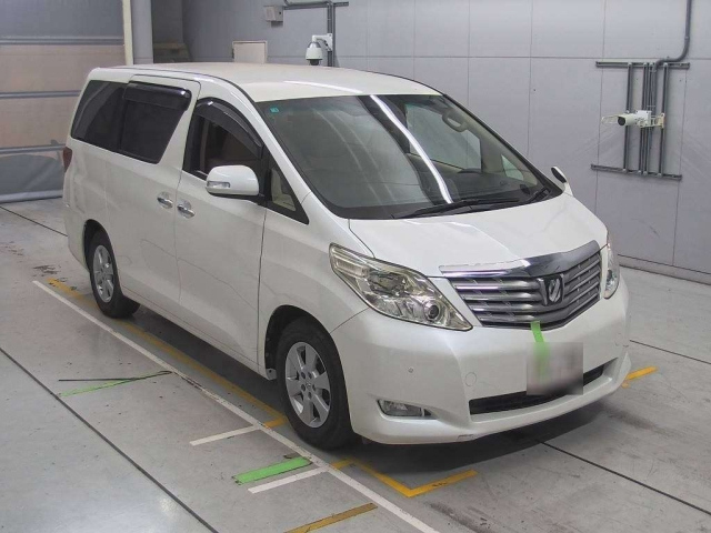 TOYOTA ALPHARD 2010