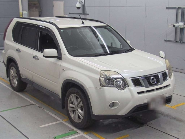 NISSAN X-TRAIL 2012