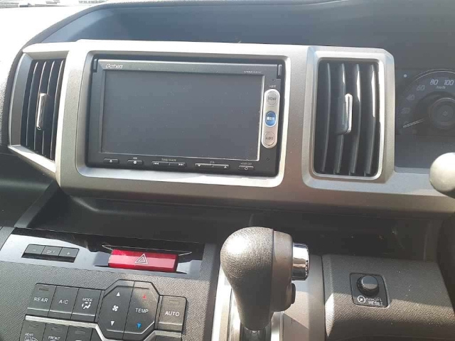 HONDA STEP WAGON 2014