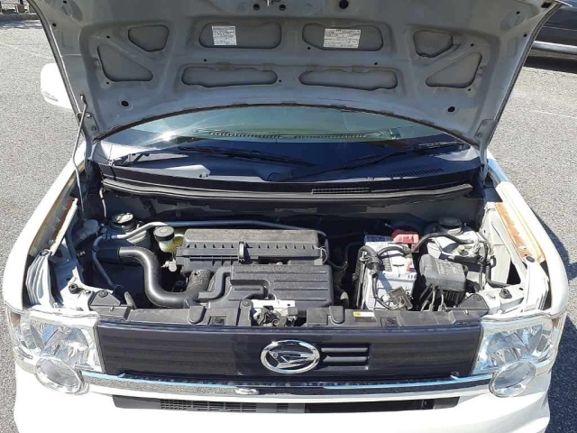 DAIHATSU MOVE CONTE 2009