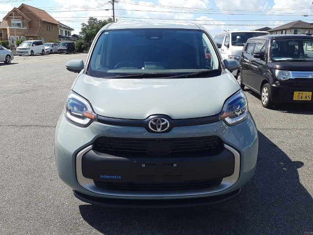 TOYOTA SIENTA 2024