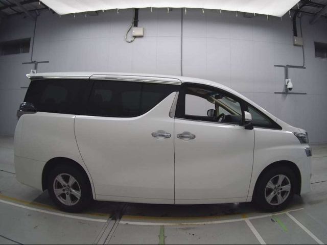 TOYOTA VELLFIRE 2019
