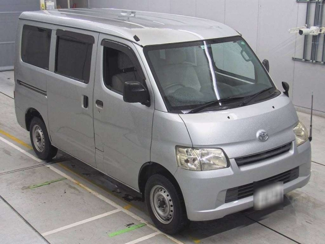 TOYOTA TOWN ACE VAN 2017
