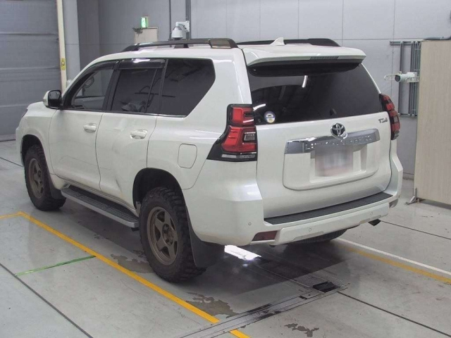 TOYOTA LAND CRUISER PRADO 2020