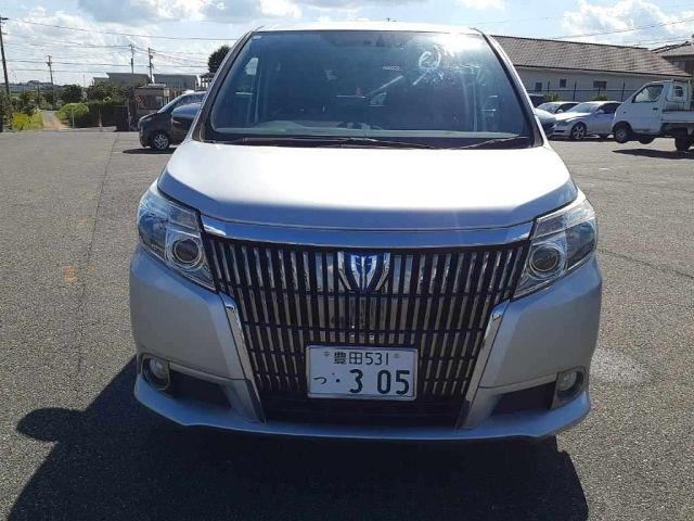 TOYOTA ESQUIRE 2015