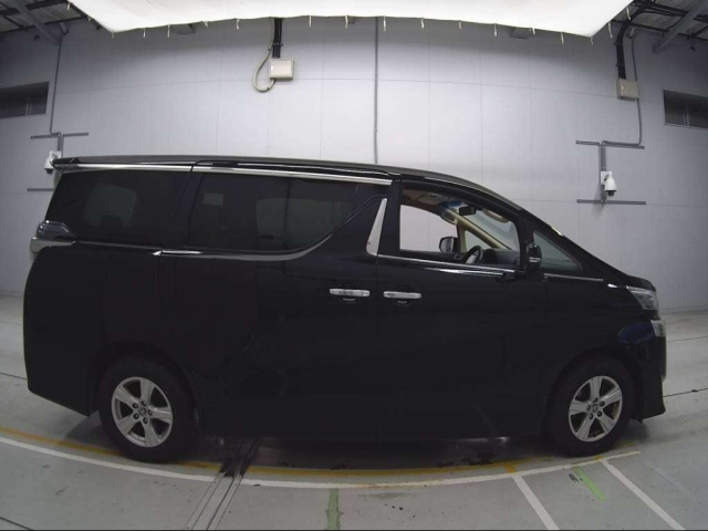 TOYOTA VELLFIRE 2019