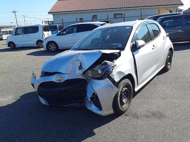 TOYOTA YARIS 2021