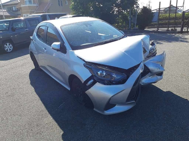 TOYOTA YARIS 2021