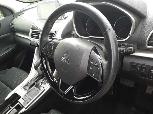 MITSUBISHI ECLIPSE CROSS 2020