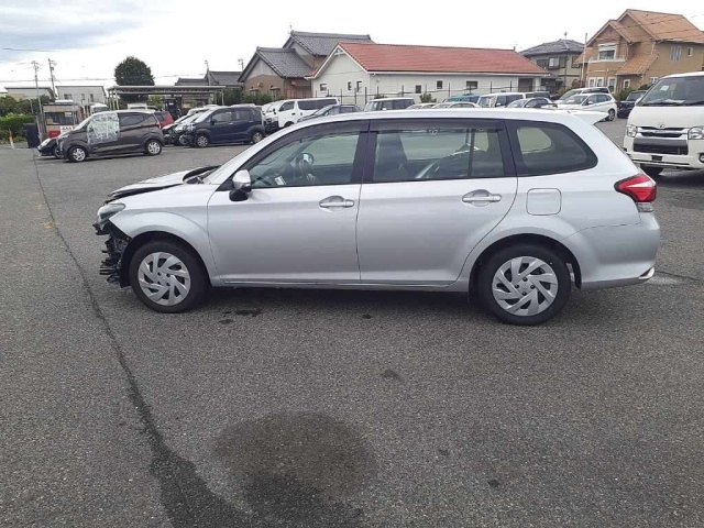 TOYOTA COROLLA FIELDER 2024
