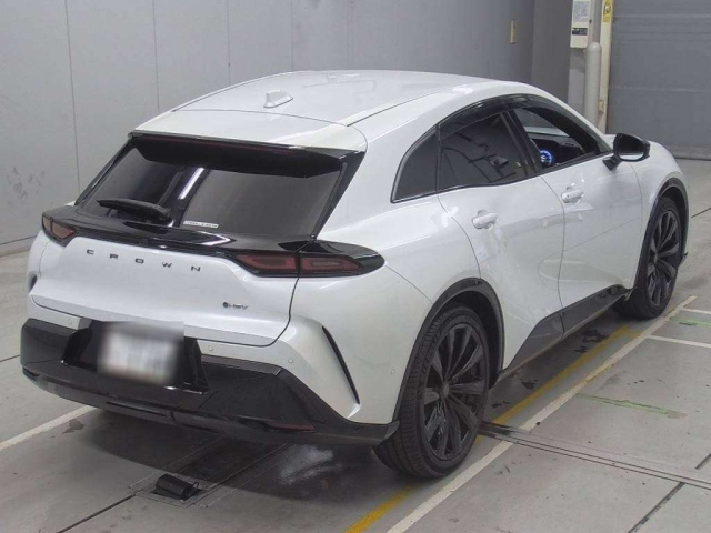TOYOTA CROWN SPORT 2025