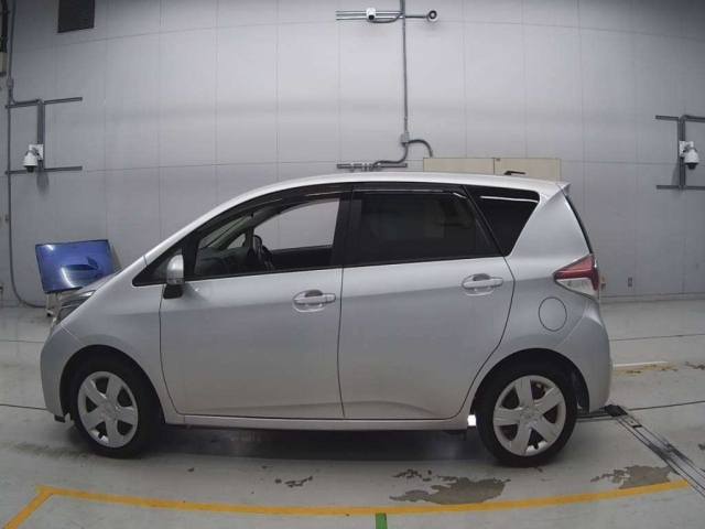 TOYOTA RACTIS 2016