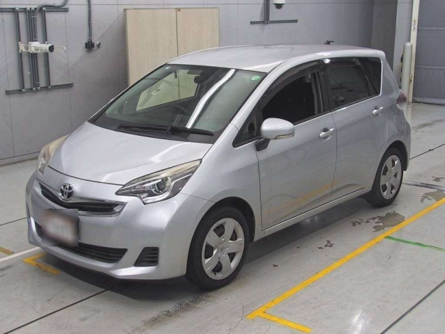 TOYOTA RACTIS 2016