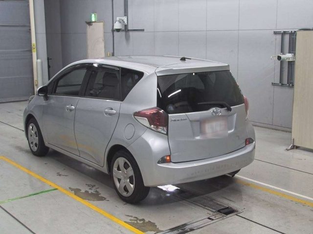 TOYOTA RACTIS 2016