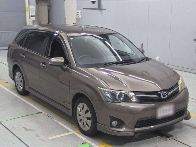 TOYOTA COROLLA FIELDER 2014