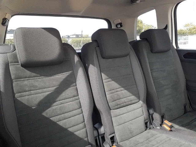 VOLKSWAGEN GOLF TOURAN 2016