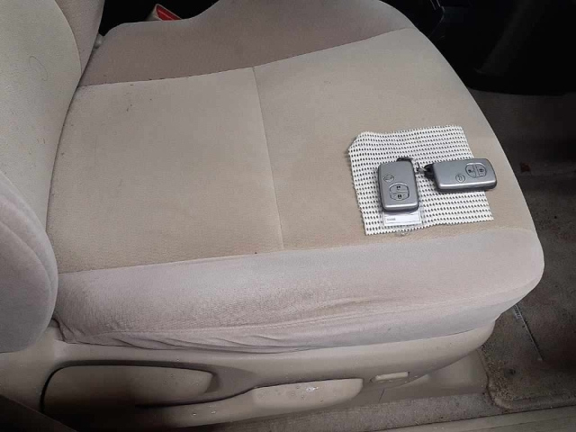 TOYOTA LAND CRUISER PRADO 2010