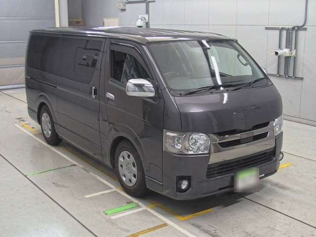 TOYOTA REGIUS ACE VAN 2018