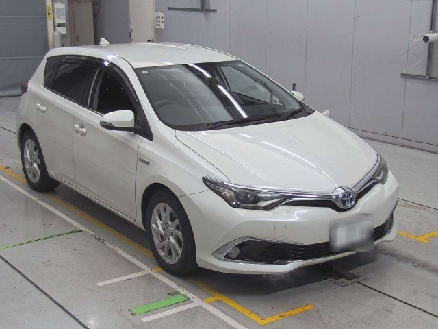 TOYOTA AURIS 2017