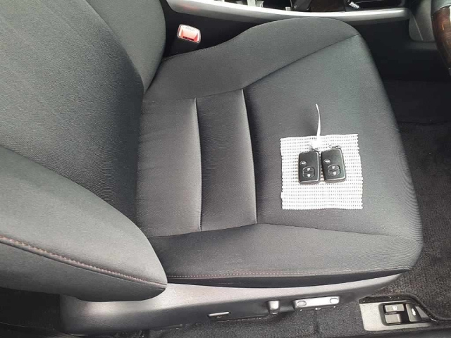 TOYOTA SAI 2016