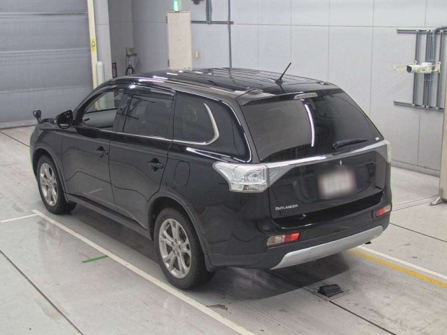 MITSUBISHI OUTLANDER 2014