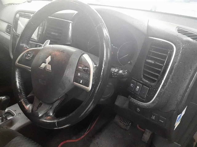 MITSUBISHI OUTLANDER 2014