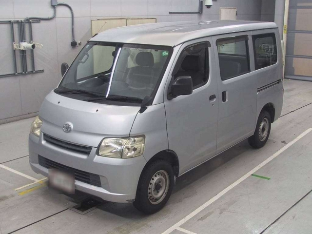 TOYOTA LITE ACE VAN 2013