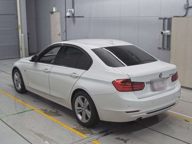 BMW 3 SERIES 2012