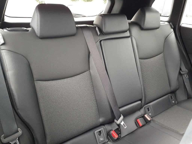 TOYOTA COROLLA CROSS 2025